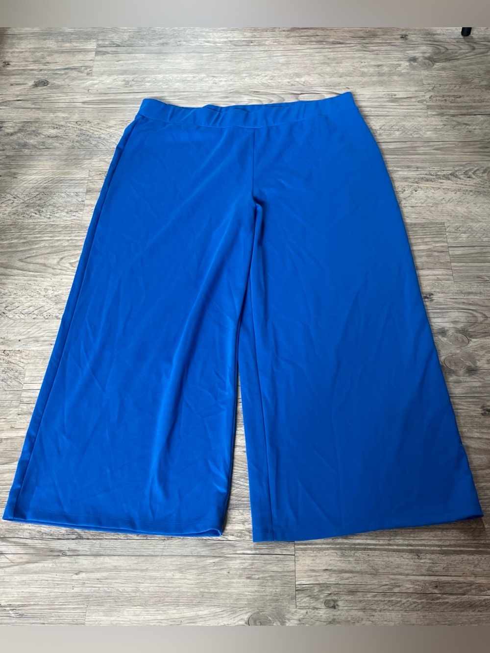 IMAN Global Chic Women’s Dazzling Blue Crepe Knit Wide Leg Crop Pants Size 2XP